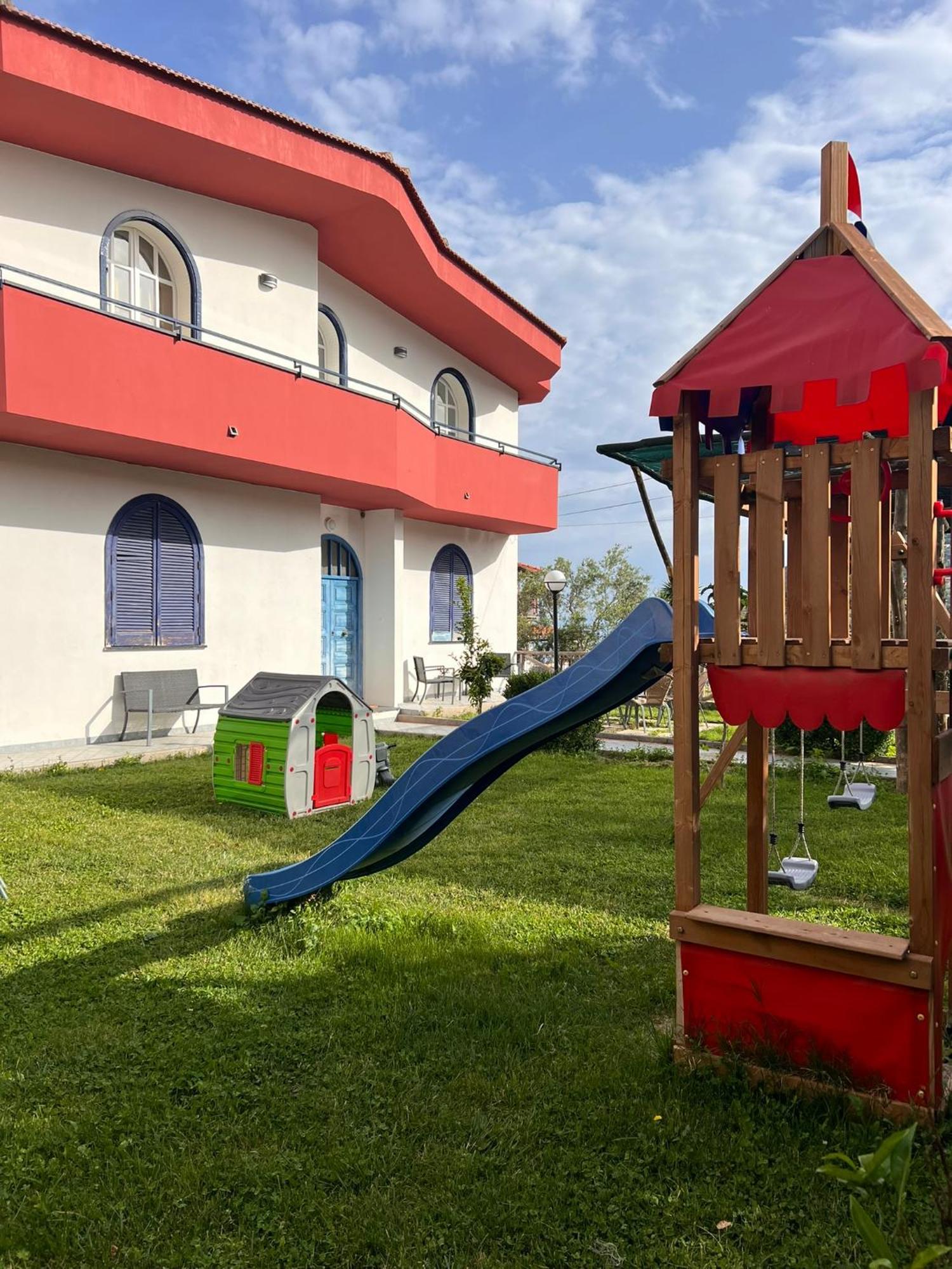 Villa Somma Apartments Pimonte Dış mekan fotoğraf